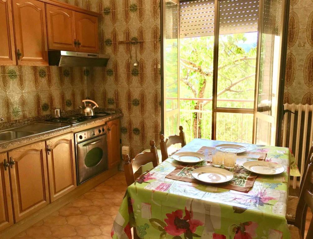 Kuchyň nebo kuchyňský kout v ubytování La Terrazza di Filomena - Picinisco, Parco Lazio & Abruzzo