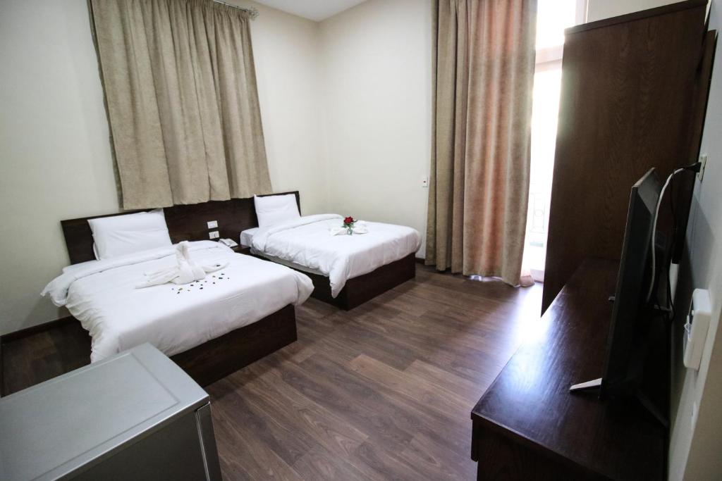 Miramar Talaat Harb Square - Pièce Quadruple Avec Balcon