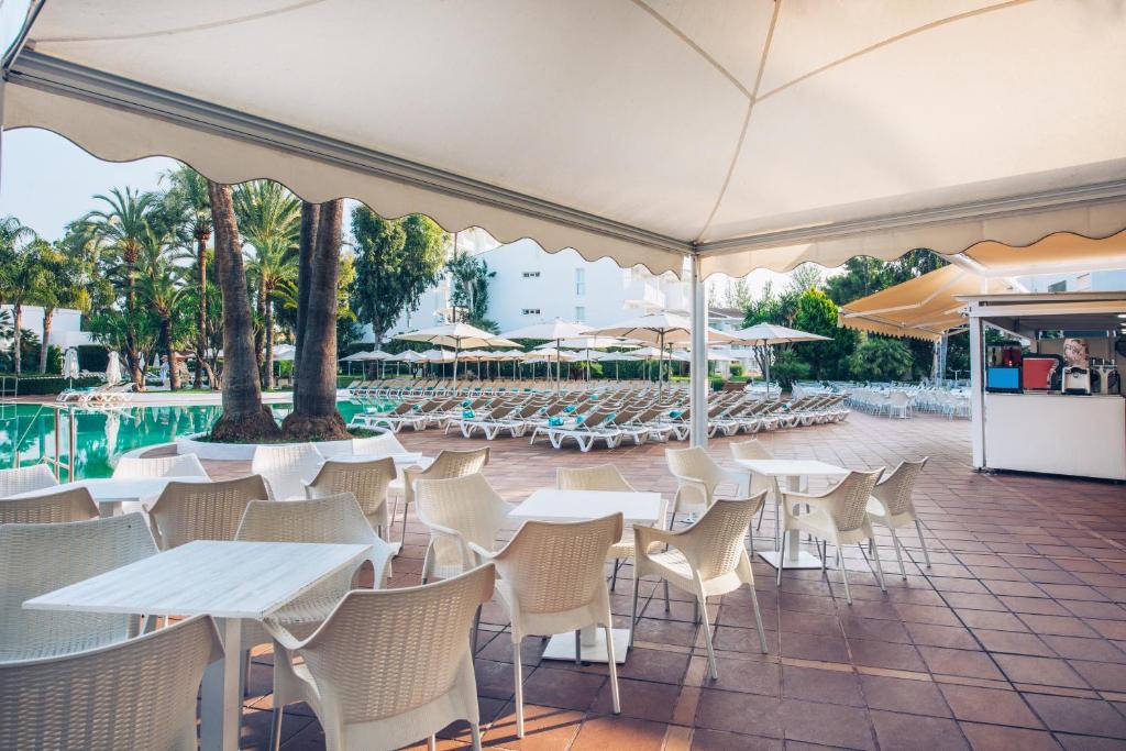 Booking.com: Hotel Iberostar Ciudad Blanca , Port dAlcúdia ...