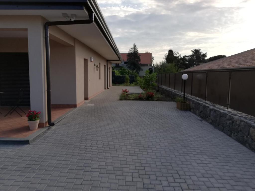 Budova, v ktorej sa ubytovanie bed & breakfast nachádza