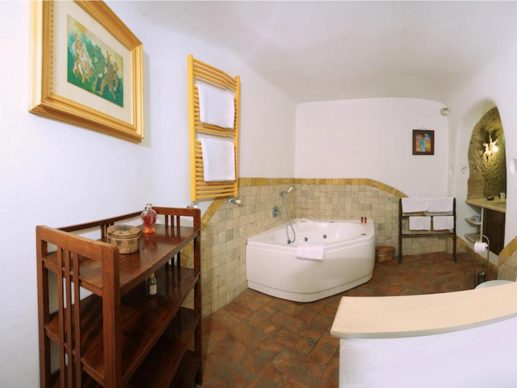 A seating area at La Casa Degli Archi