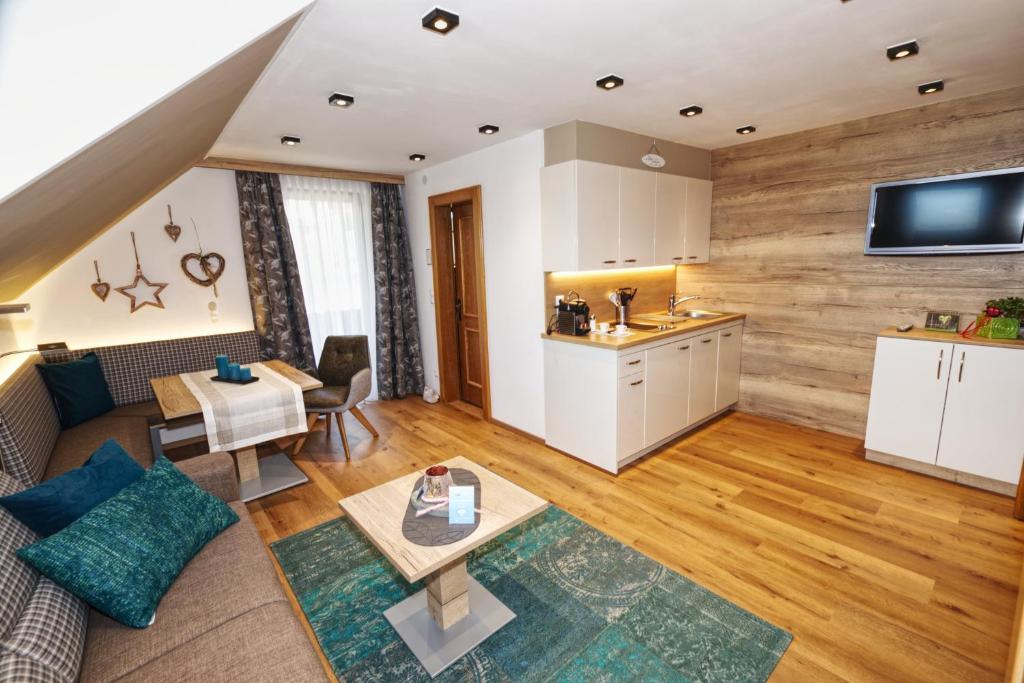 Posezení v ubytování Ferienhaus Holzer
