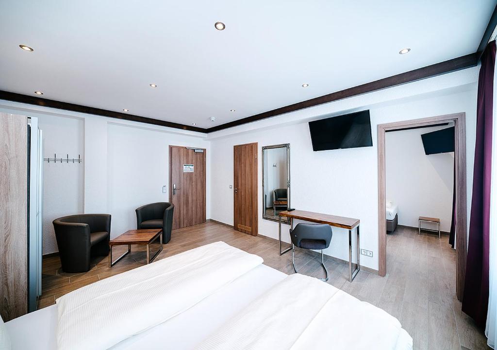 TV a/nebo společenská místnost v ubytování Central City Hotel