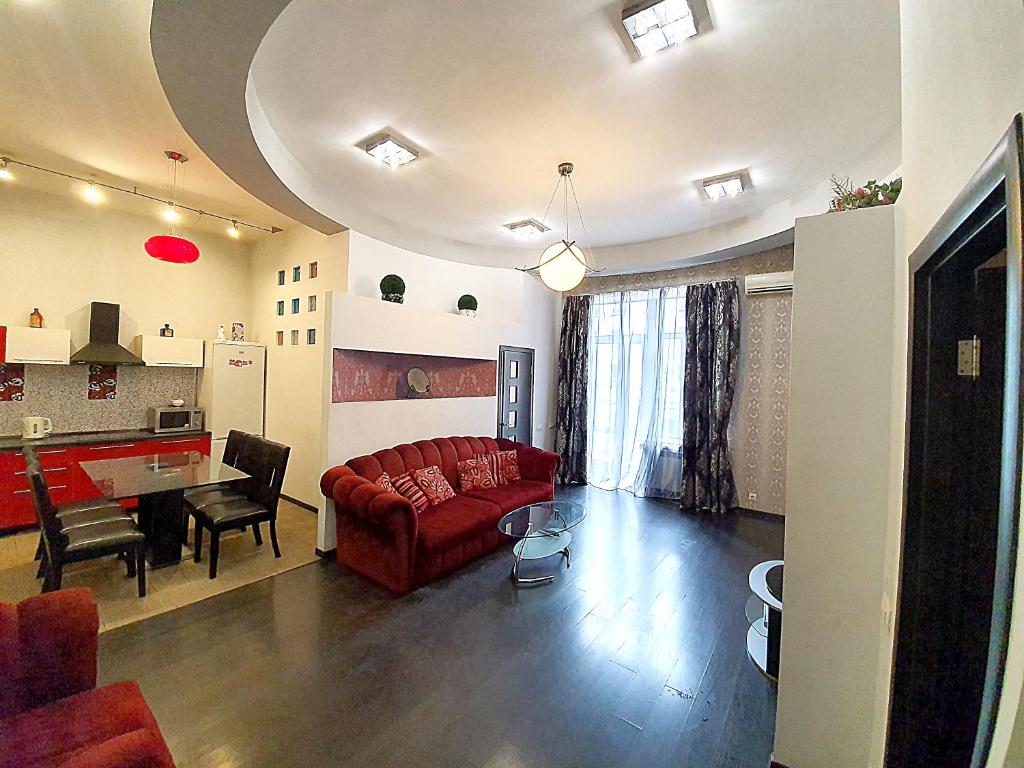 Inn Home Apartments in Kiev Center - Two-bedroom Apartment - 2 Esplanadna Str.
