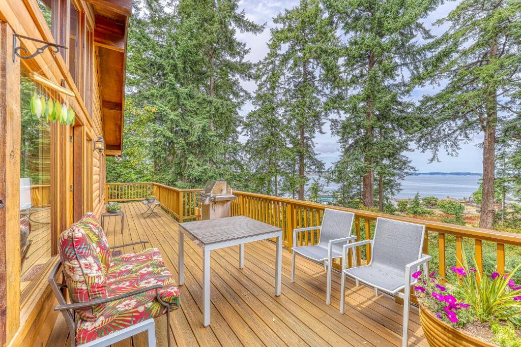 Oyster House, Coupeville (updated prices 2024)