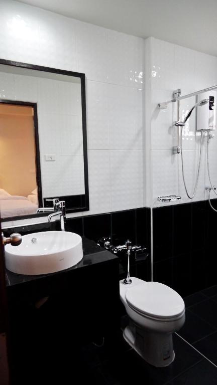 Basic Line Hotel @ Loikroh - Resim 19