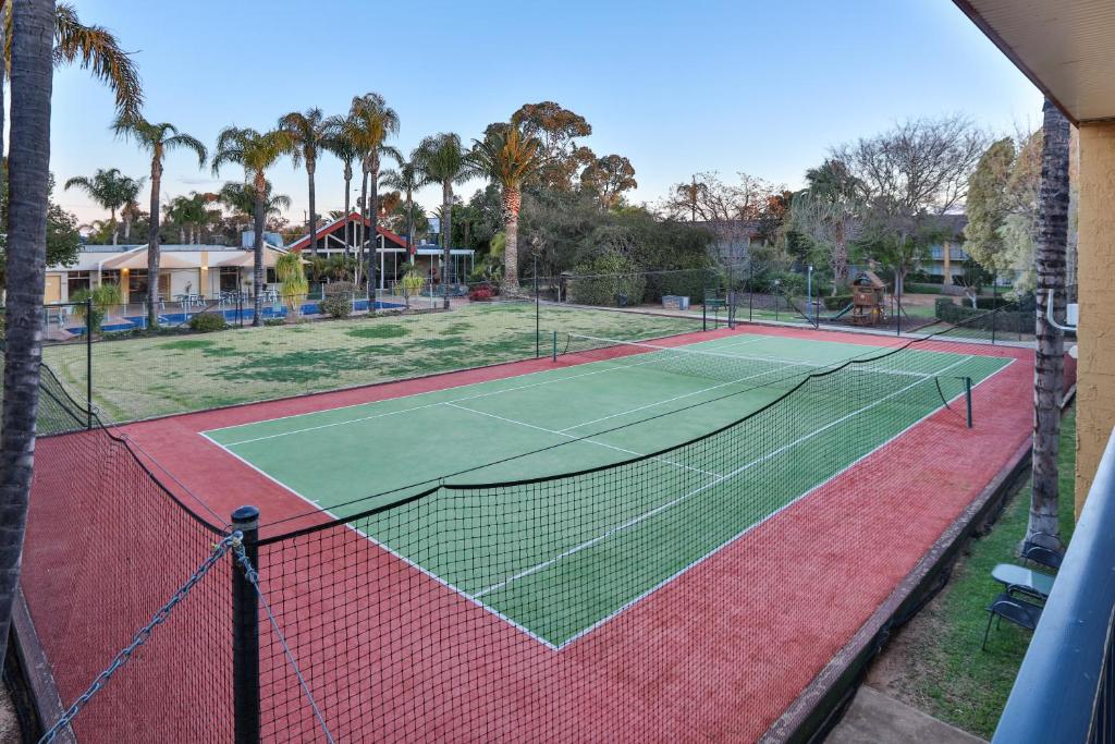 Tenis a/nebo squash v ubytování Mildura Inlander Resort nebo okolí