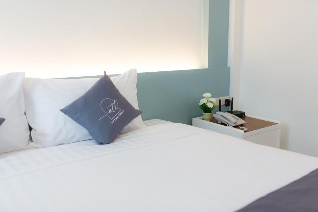 At the Train Chiang Mai Hotel - Resim 28