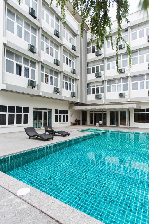 At the Train Chiang Mai Hotel - Resim 4