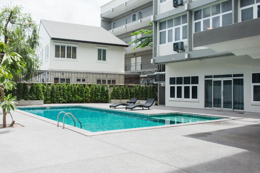 At the Train Chiang Mai Hotel - Resim 1