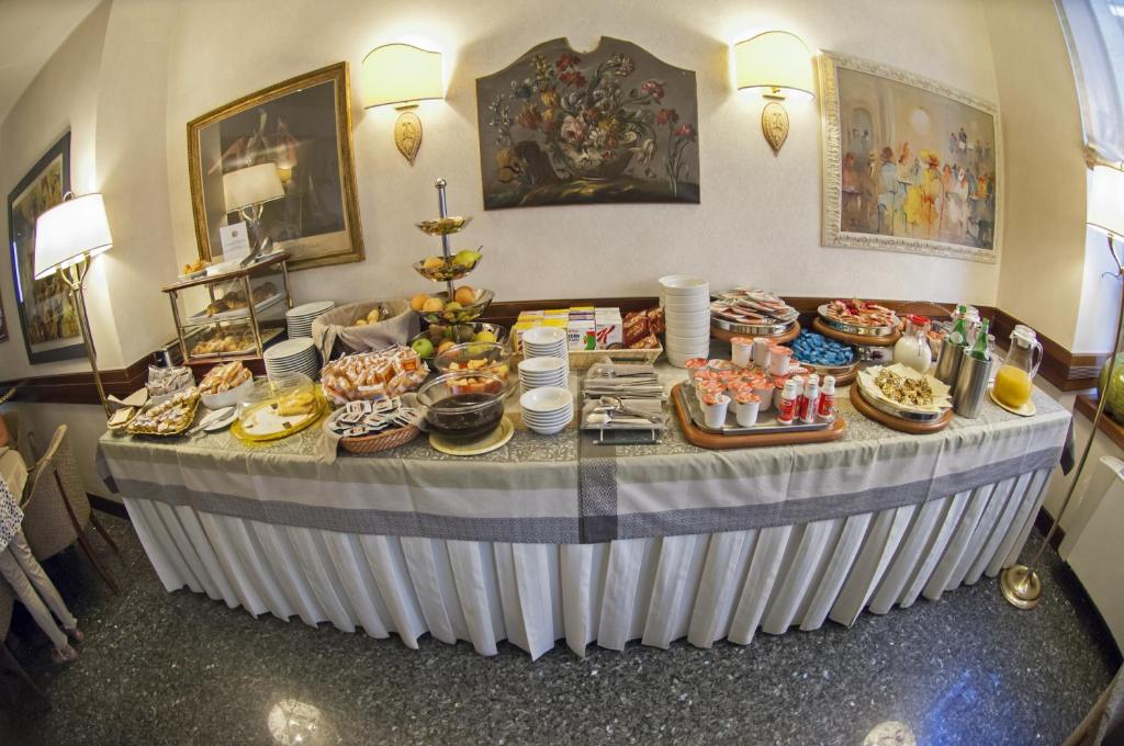 Hotel Bristol - Resim 15