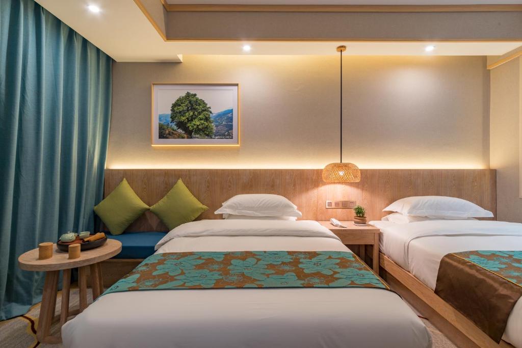 Yunxianju Tea Culture Theme Hotel - Chambre Twin Standard Avec Vue Sur La Montagne