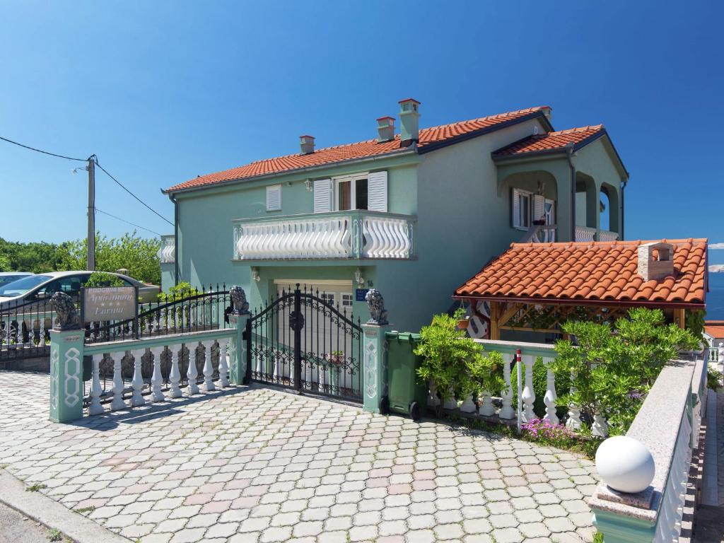 Apartment in Senj Lika-Karlovac with private pool