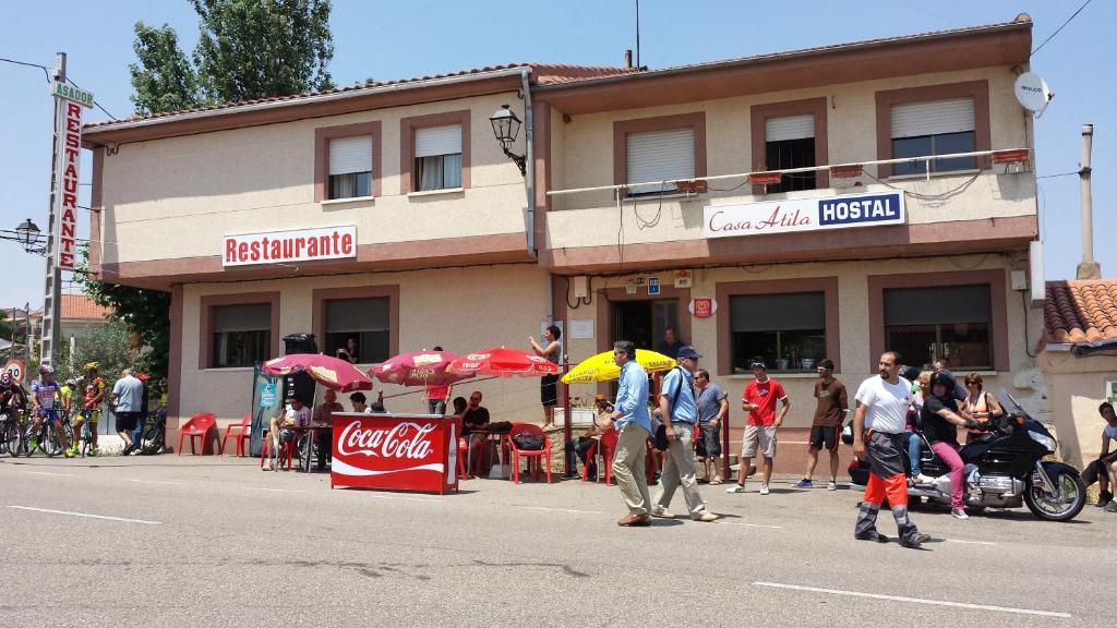 Hostia v ubytovaní Hostal Atila