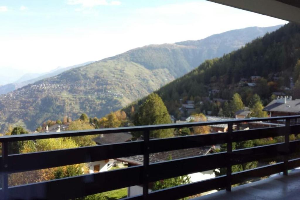 Nespecifikovaný výhled na hory nebo výhled na hory při pohledu z apartmánu