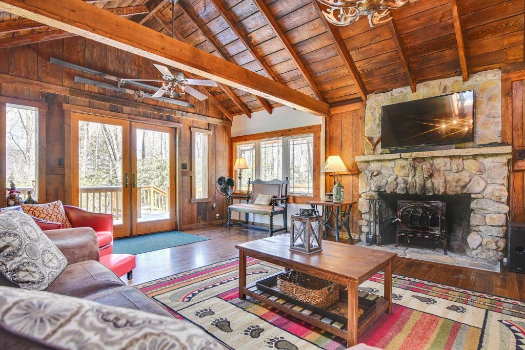 Cedar's Edge - Housity