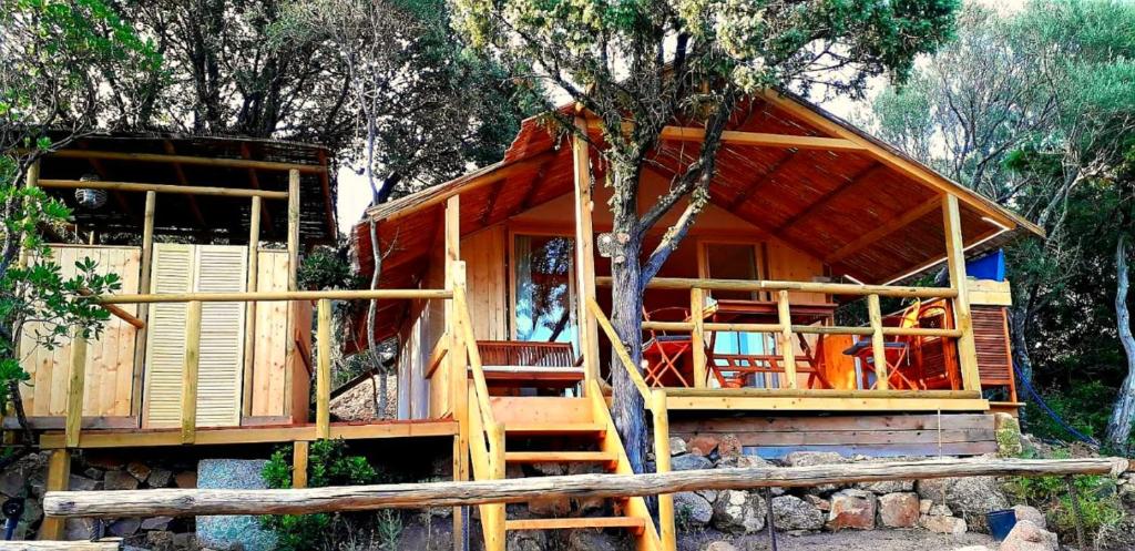奧爾比亞的住宿－Stazzu la Capretta Farm Camping & Guest Rooms，相簿中的一張相片