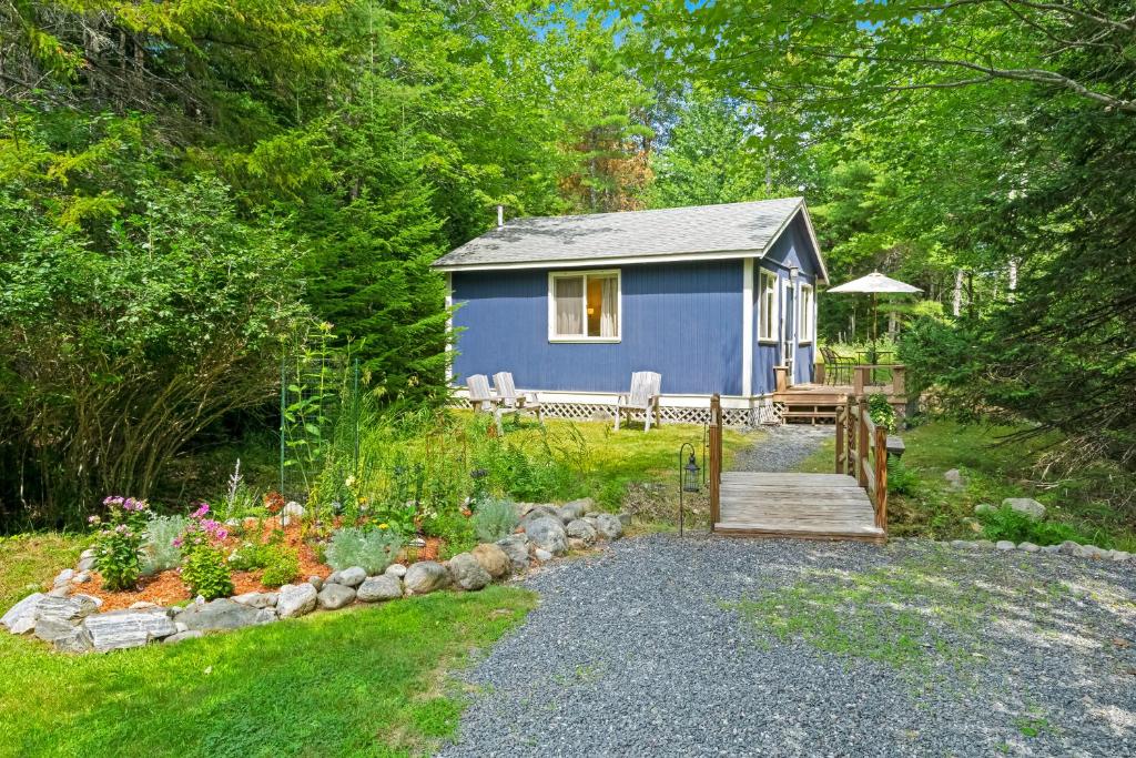 Pond Hill, Somesville (updated prices 2024)