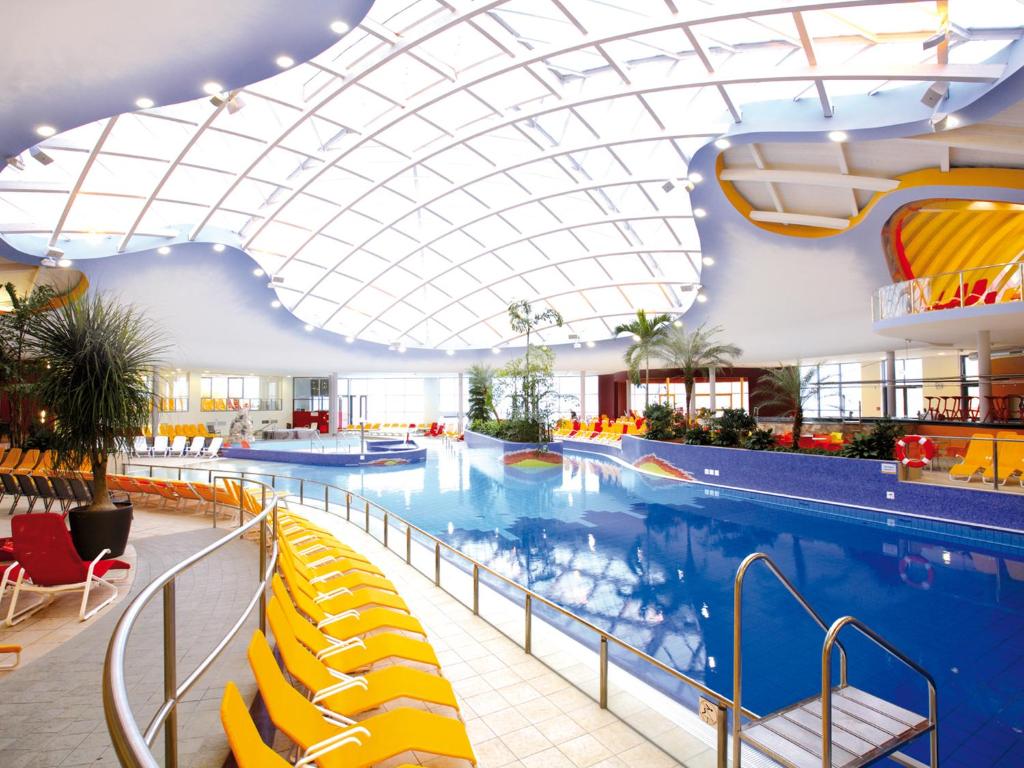 Bassein majutusasutuses H2O Hotel-Therme-Resort, für Familien mit Kindern või selle lähedal