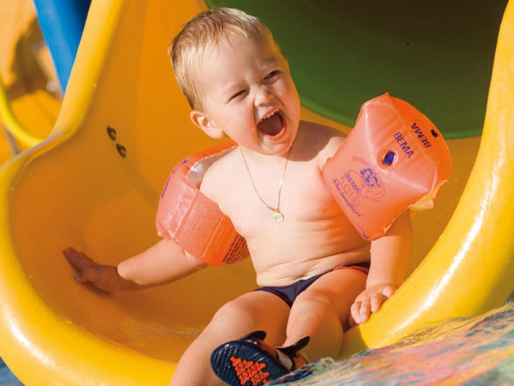 Majutusasutuse H2O Hotel-Therme-Resort, für Familien mit Kindern külastajad