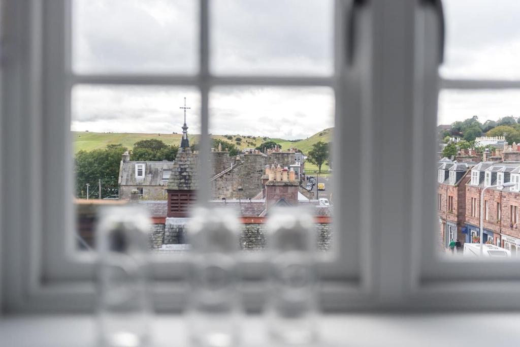 Nespecifikovaný výhled na destinaci Edinburgh nebo výhled na město při pohledu z prázdninového domu