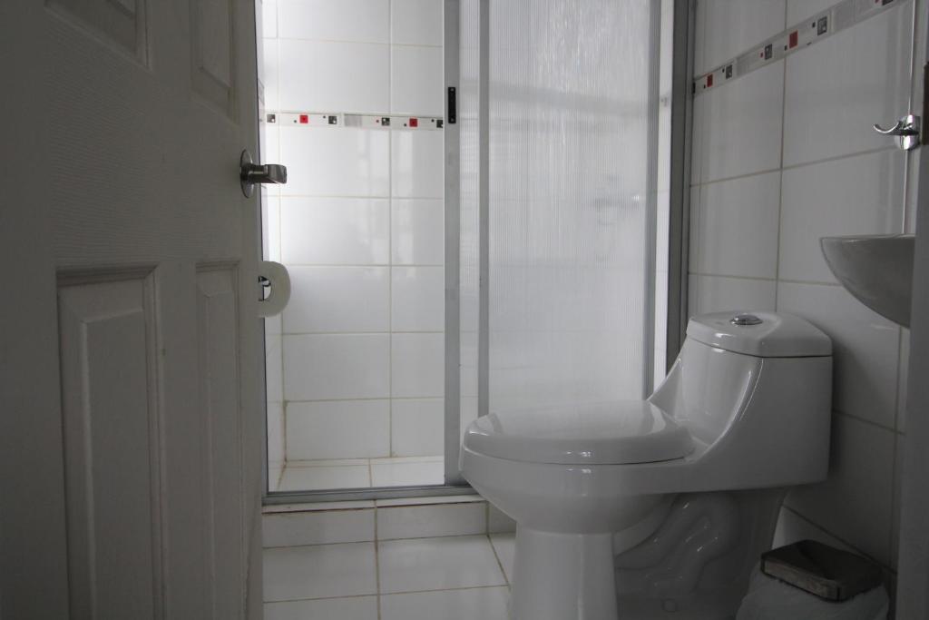 Koupelna v ubytování Achibueno Lodge
