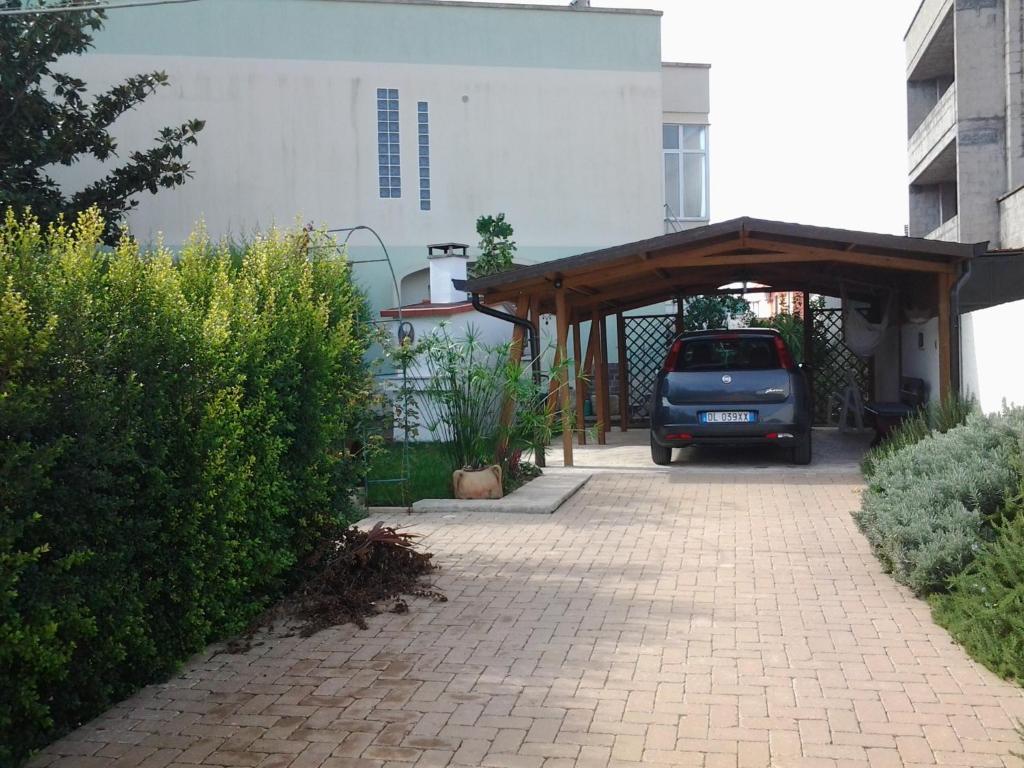 Zdjęcie z galerii obiektu Le Vallonee B&B w mieście Aradeo