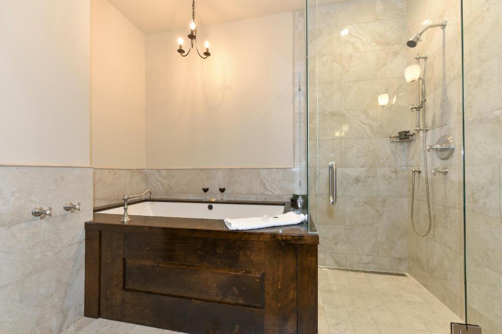 Blackbird Inn - Chambre Royale Avec Salle De Bain Spa