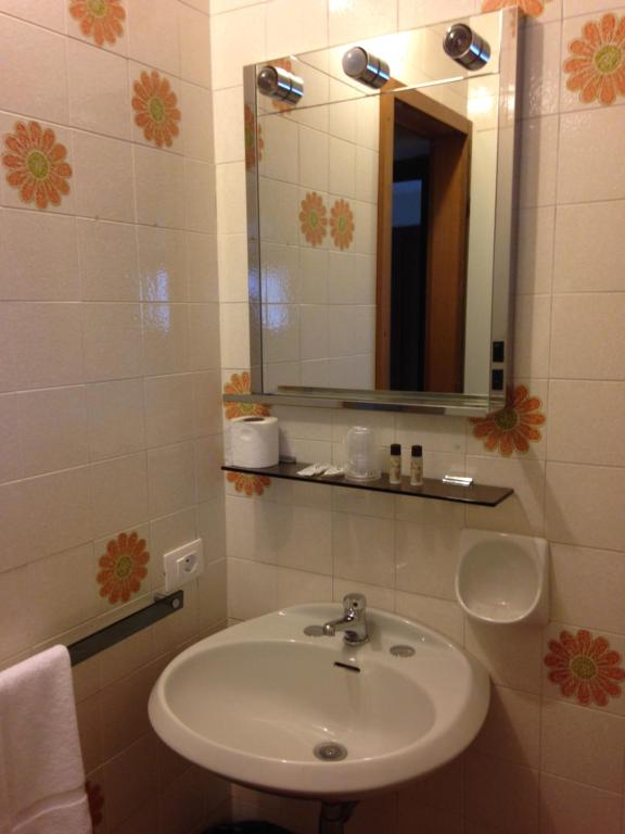 Koupelna v ubytování Albergo San Michele
