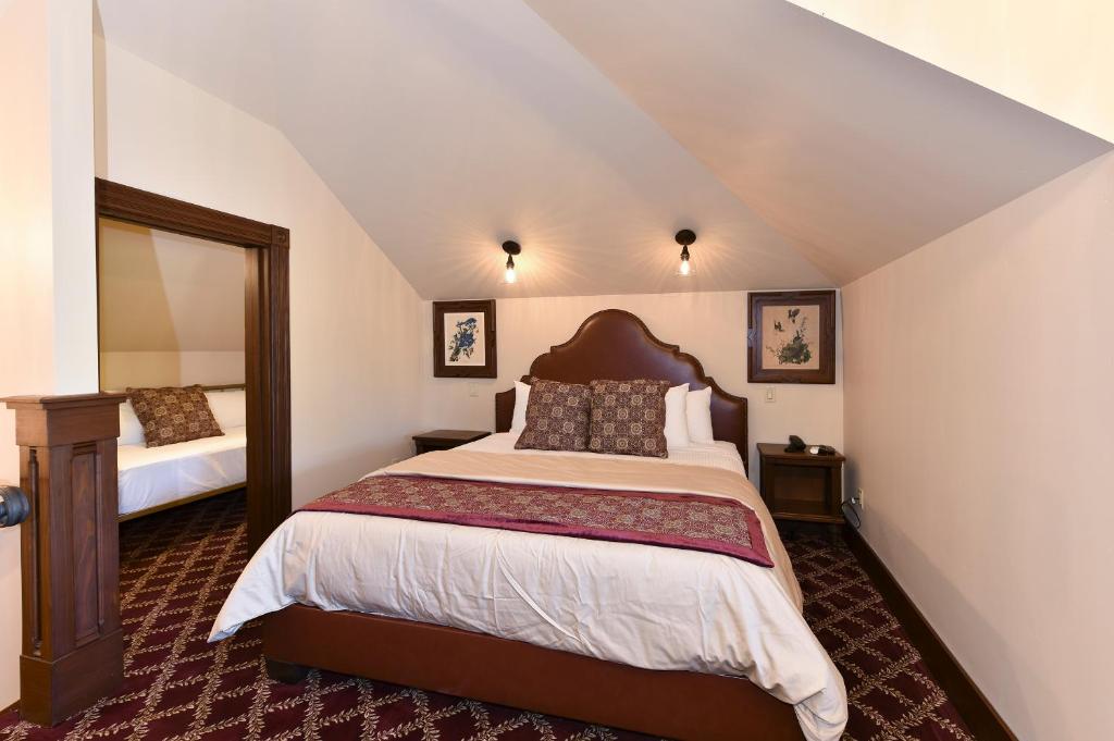 Blackbird Inn - 