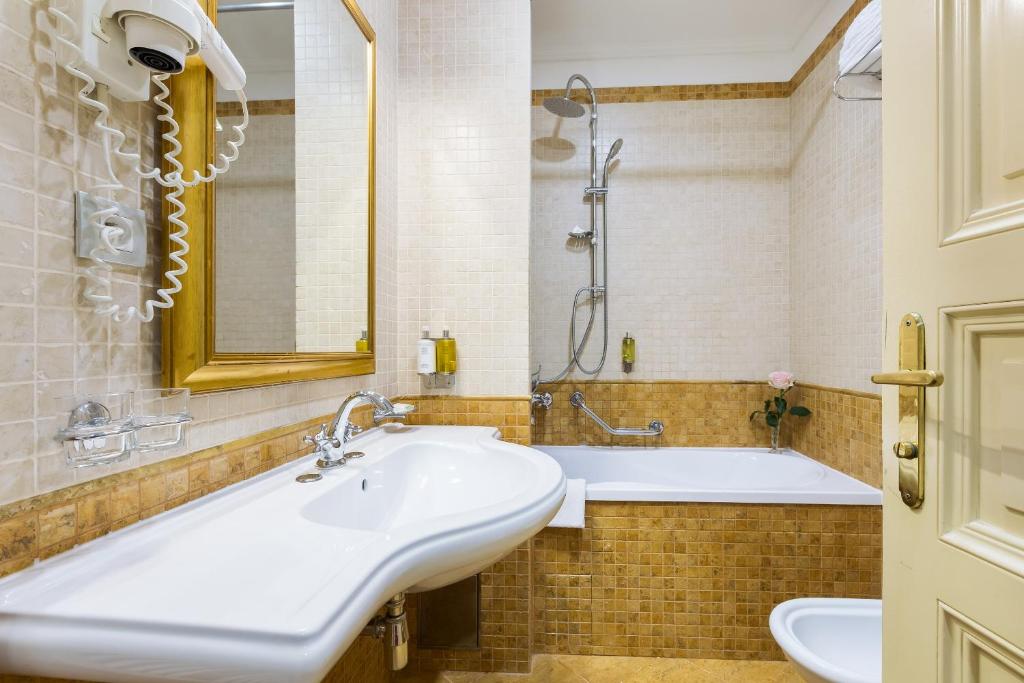 מלון כשר בפראג – קארוסו (Hotel Caruso) – תמונה 4