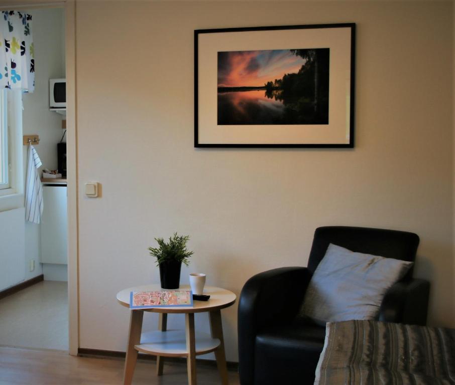 Kuchyň nebo kuchyňský kout v ubytování Linköpings Cityhotell och Vandrarhem