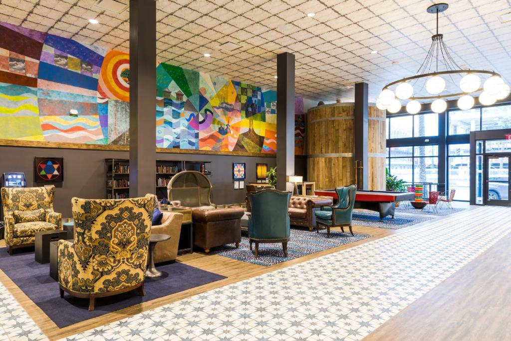 Posezení v ubytování HI New Orleans Hostel