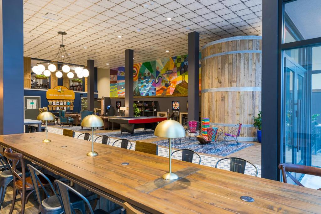 Restaurace v ubytování HI New Orleans Hostel