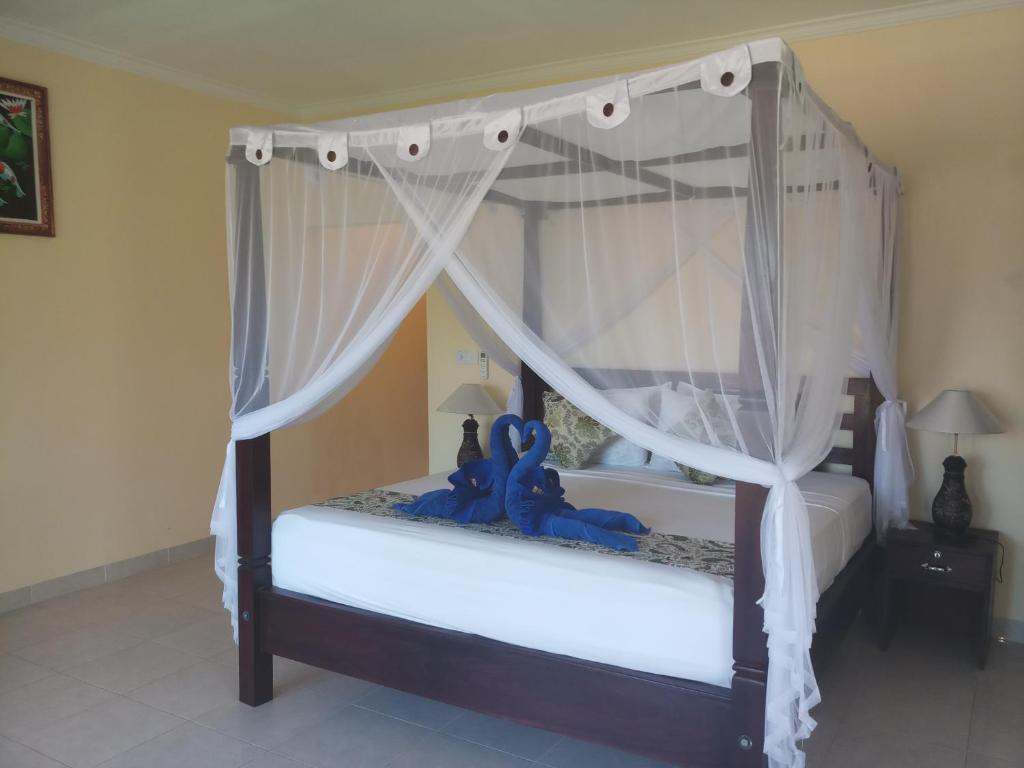Bintang Beach Villa - Double Room With Garden View