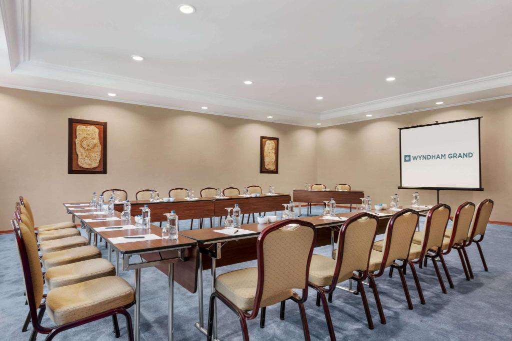 Konferenční prostory v ubytování Wyndham Grand Kayseri