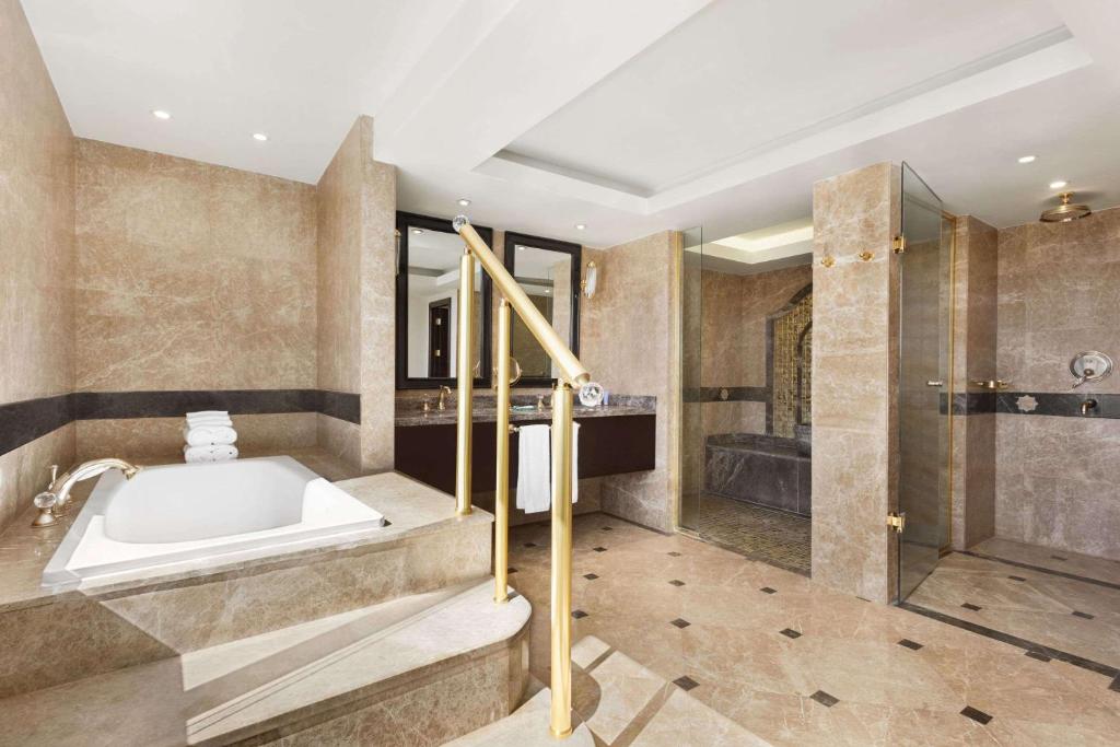Koupelna v ubytování Wyndham Grand Kayseri