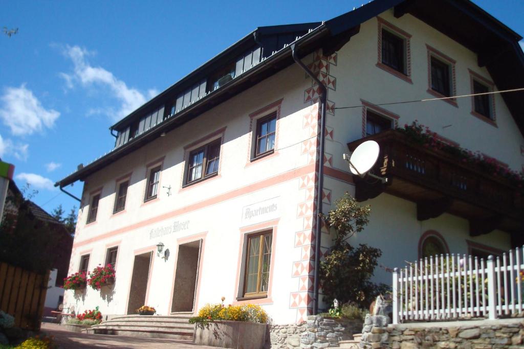 Budova, kde se apartmán nachází