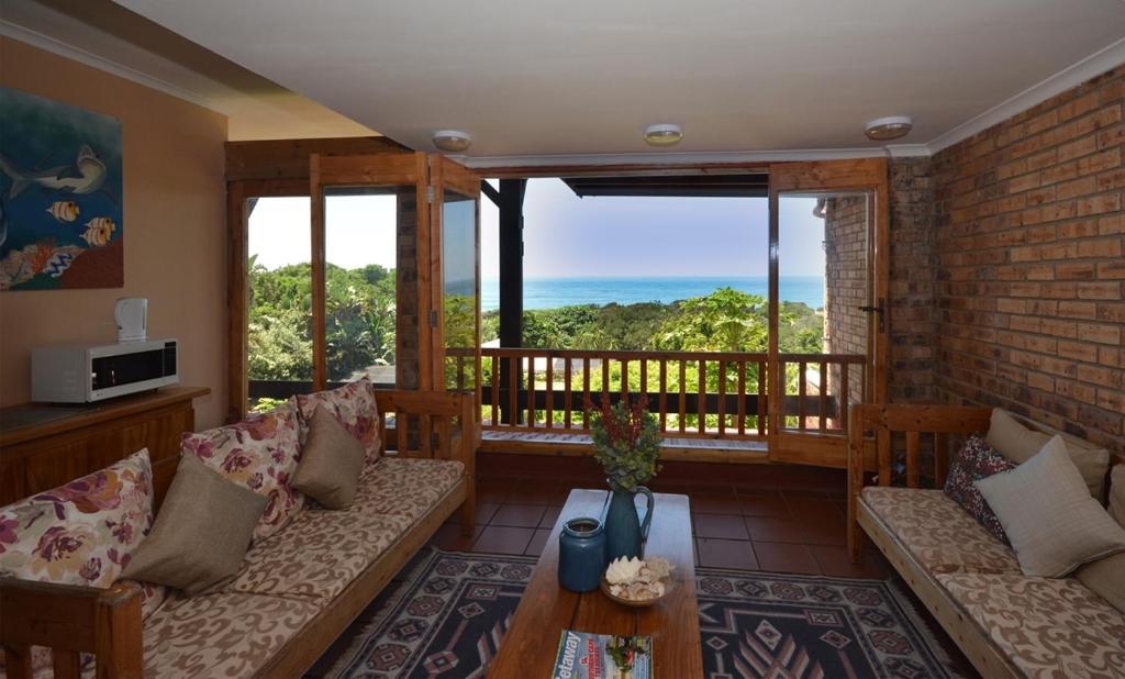 IRONWOOD LODGE - Sala Familiar Con Vista Al Mar
