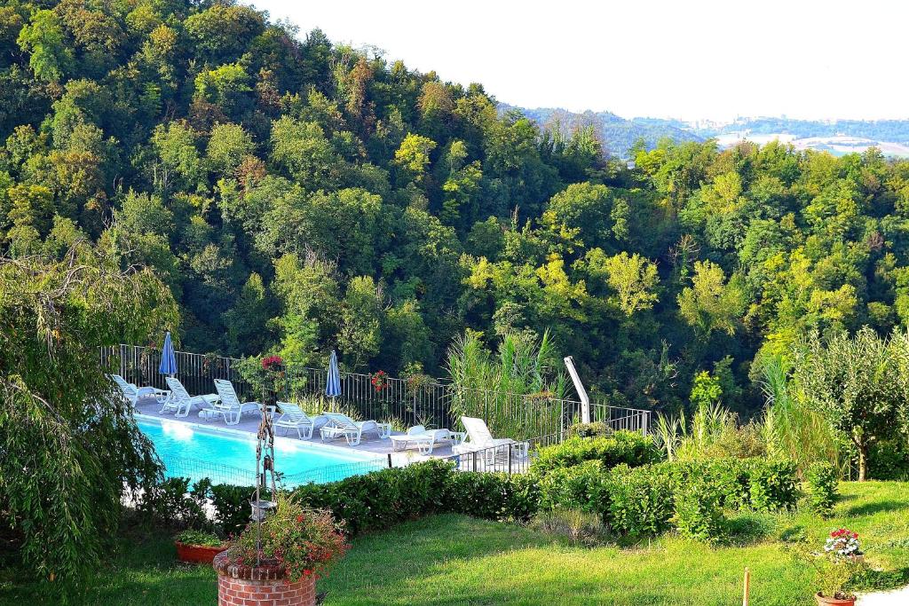 Tenuta MONVILLONE Country House & Restaurant
