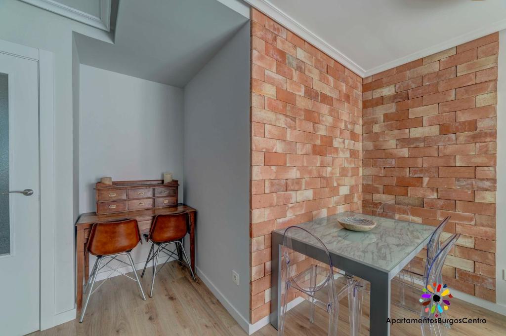Edificio Aptos Turisticos - Burgos Centro HC7 - 6