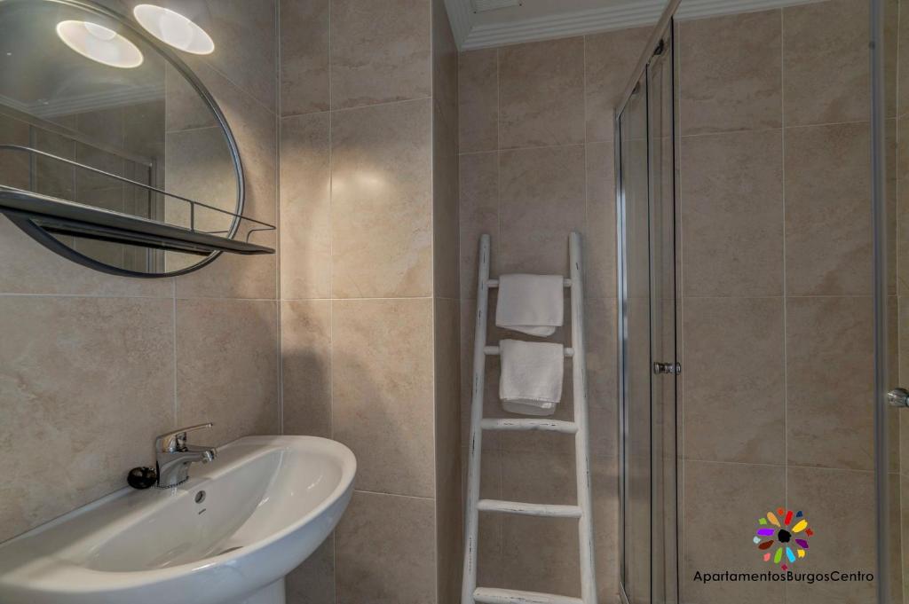 Edificio Aptos Turisticos - Burgos Centro HC7 - 11