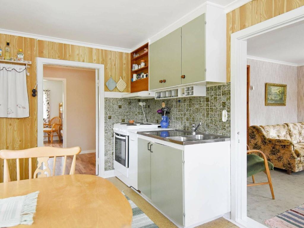 Gallery image of 5 person holiday home in BULLAREN in Stabäckehult