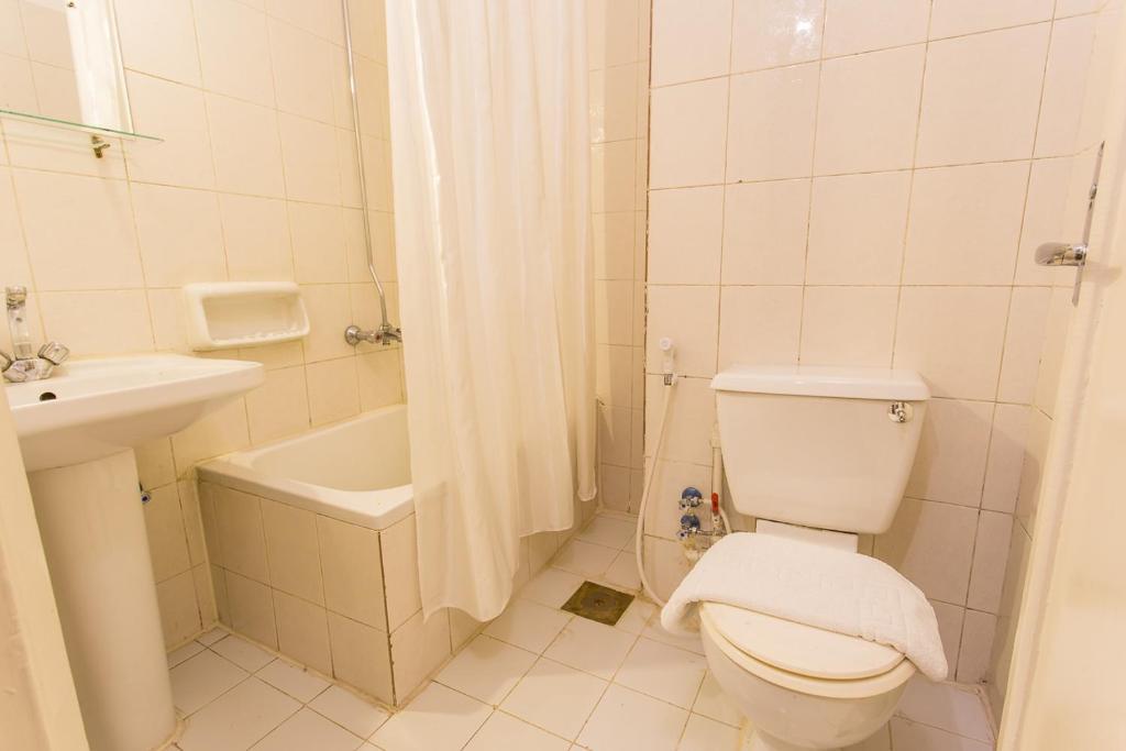 Koupelna v ubytování Cleopatra Hotel
