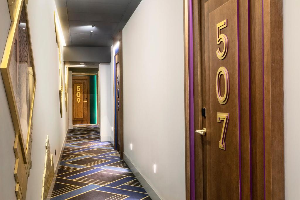 Fotografie z fotogalerie ubytování One Shot Fortuny v destinaci Madrid