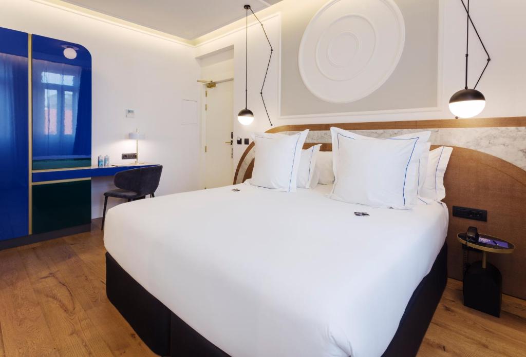 One Shot Fortuny 07, Madrid – Precios actualizados 2023