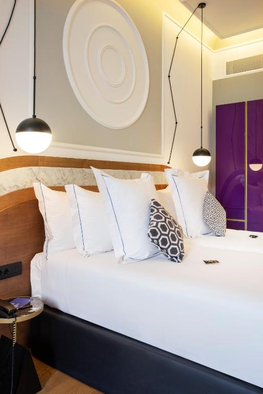 One Shot Fortuny 07, Madrid – Precios actualizados 2023