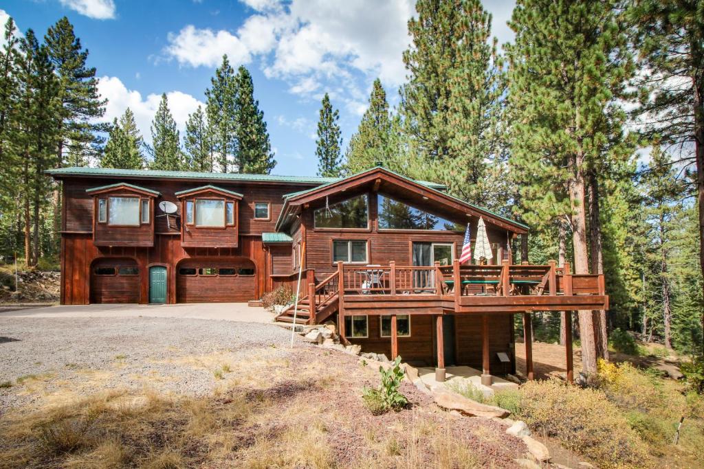 Valley View Estate