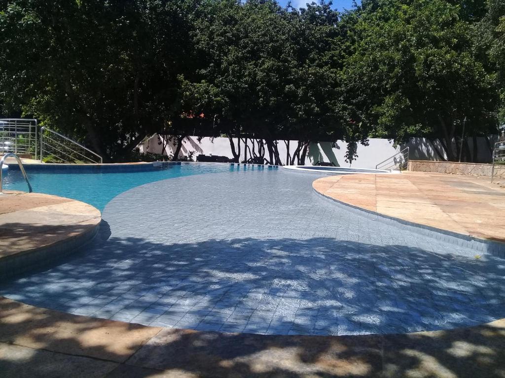  Apto Rover 2 com solarium no ubaia residence 215