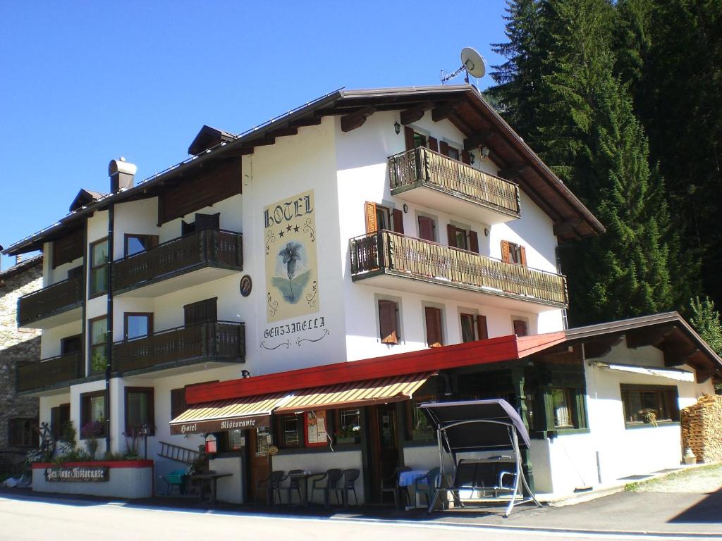 Budova, kde se hotel nachází